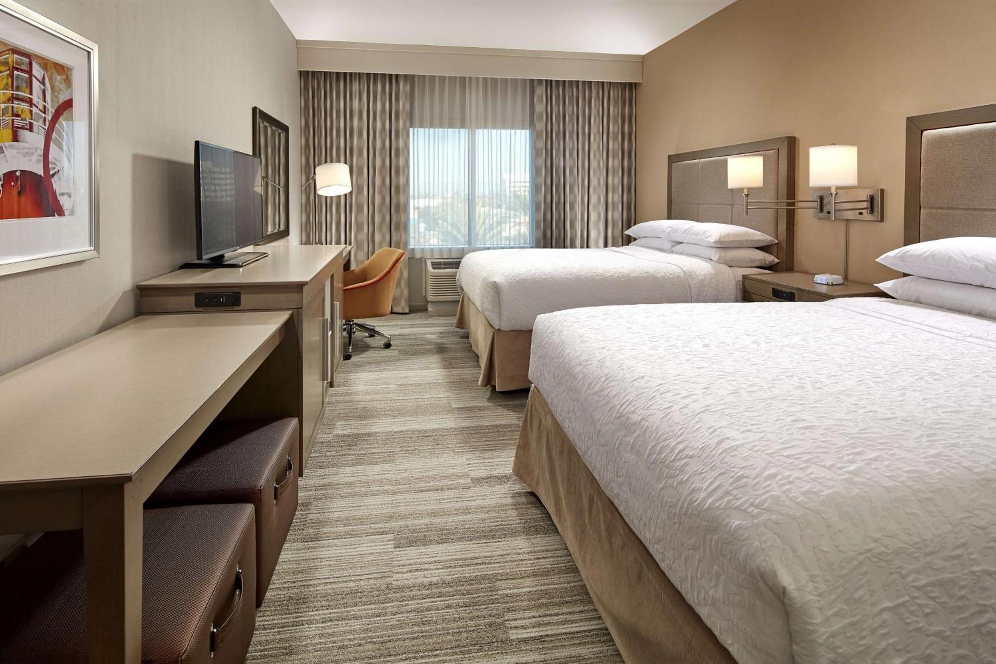 Hampton Inn Long Beach Airport, Ca Extérieur photo